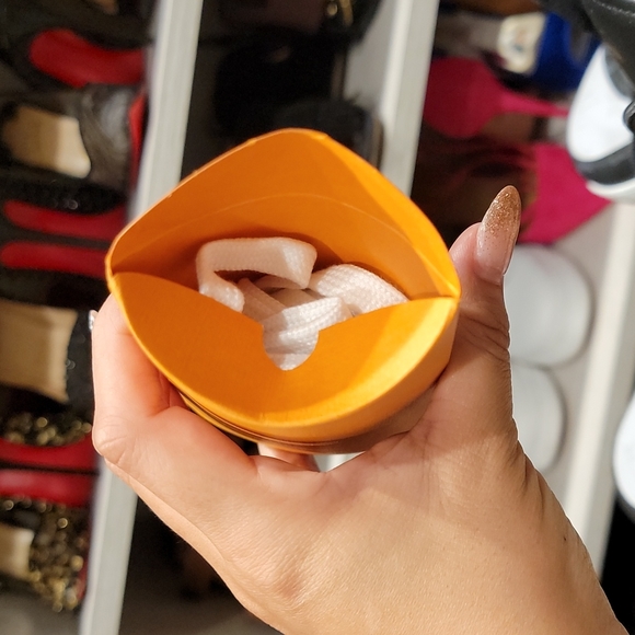 Louis Vuitton Rivoli sneakers - Picture 10 of 11